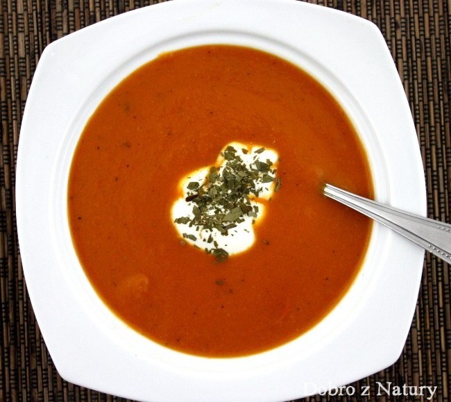 zupa krem marchwiowo pomidorowa